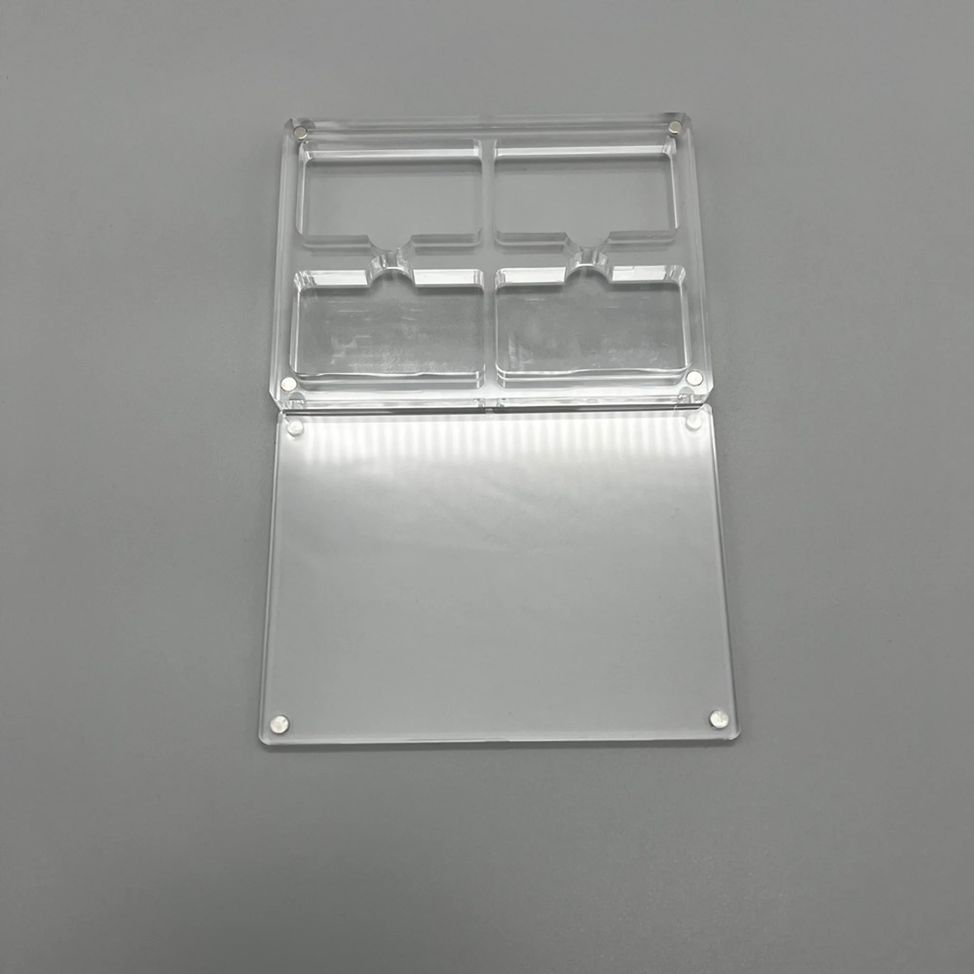 4 Slot Acrylic Magnetic Game Case for GBA - Image 5
