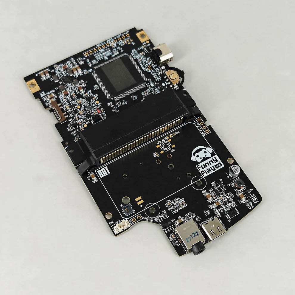 FunnyPlaying FPGA GBC Motherboard - FPGBC - Image 21