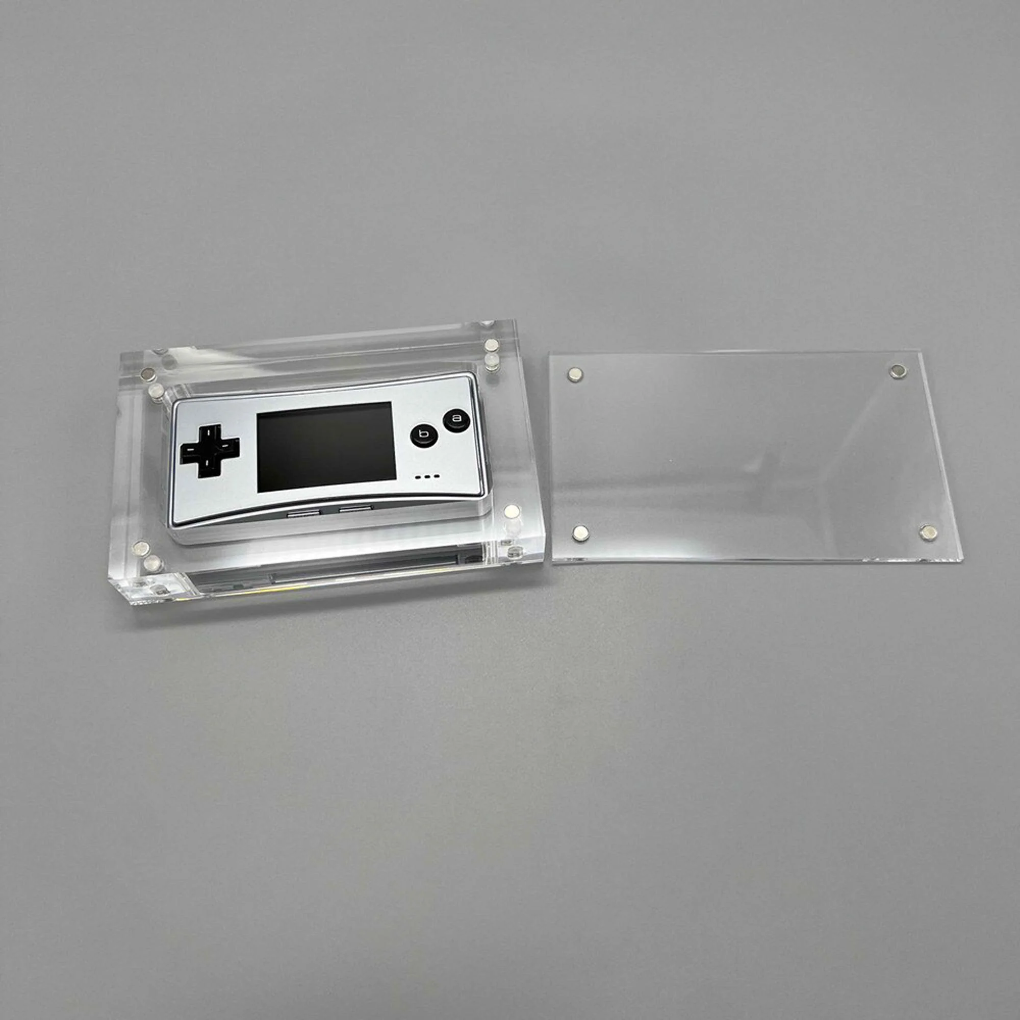 Game Boy Micro Acrylic Magnetic Case - Image 4